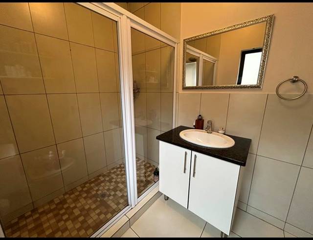 2 BEDROOM APARTMENT FOR SALE IN ZINI RIVER ESTATE
